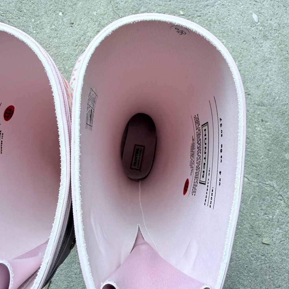 Love shack fancy hunter boots - Picture 4 of 5